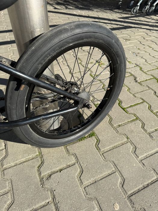 Vând BMX custom construit din piese de top