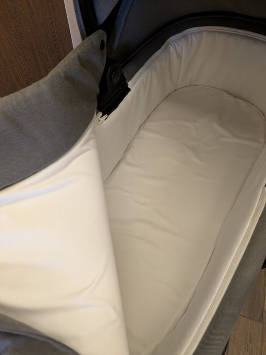 Количка Cybex Talos 3в1 с адаптери, тънък чувал на Cybex и дебел зимен на Jane