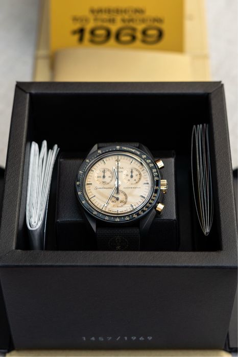 Omega x Swatch  MoonSwatch 1969 - Ediție Limitată cu 11g Aur 18K (Full Set, BNIB)