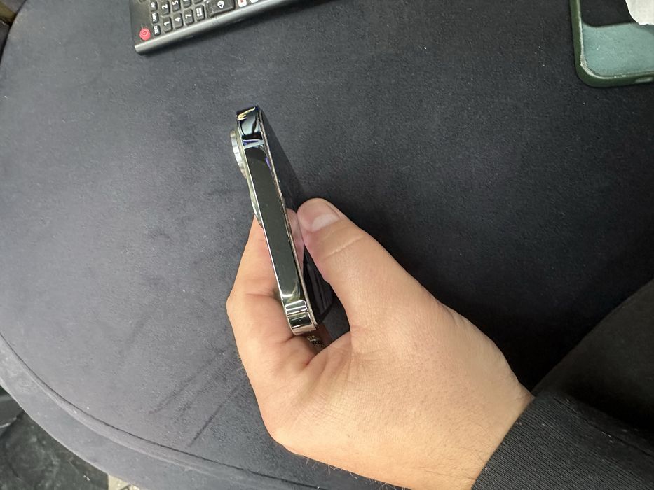 Vand Iphone 13 Pro Max