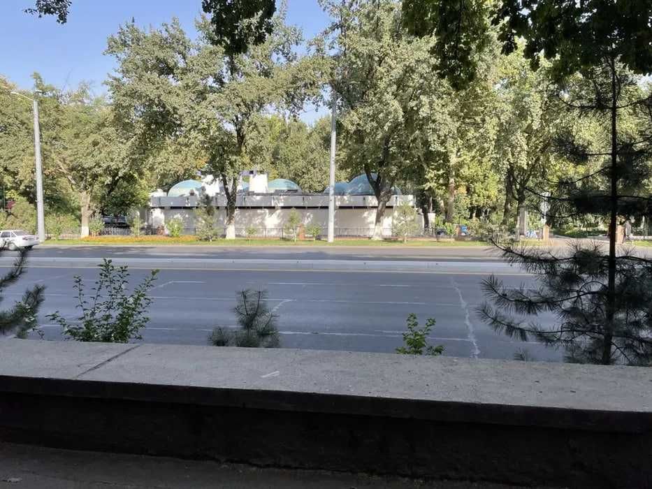 R11 Сдается коммерческое помещение 240 м² в центре города