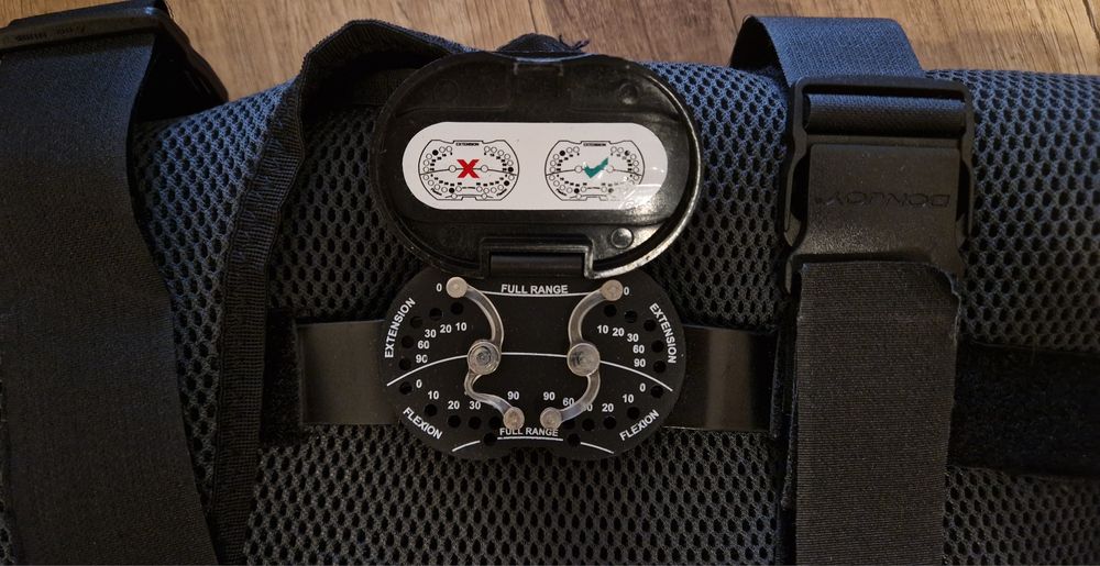 Orteză genunchi DonJoy Everest II reglabilă