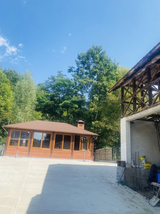 Casa De Vanzare zona Horezu com Barbatesti