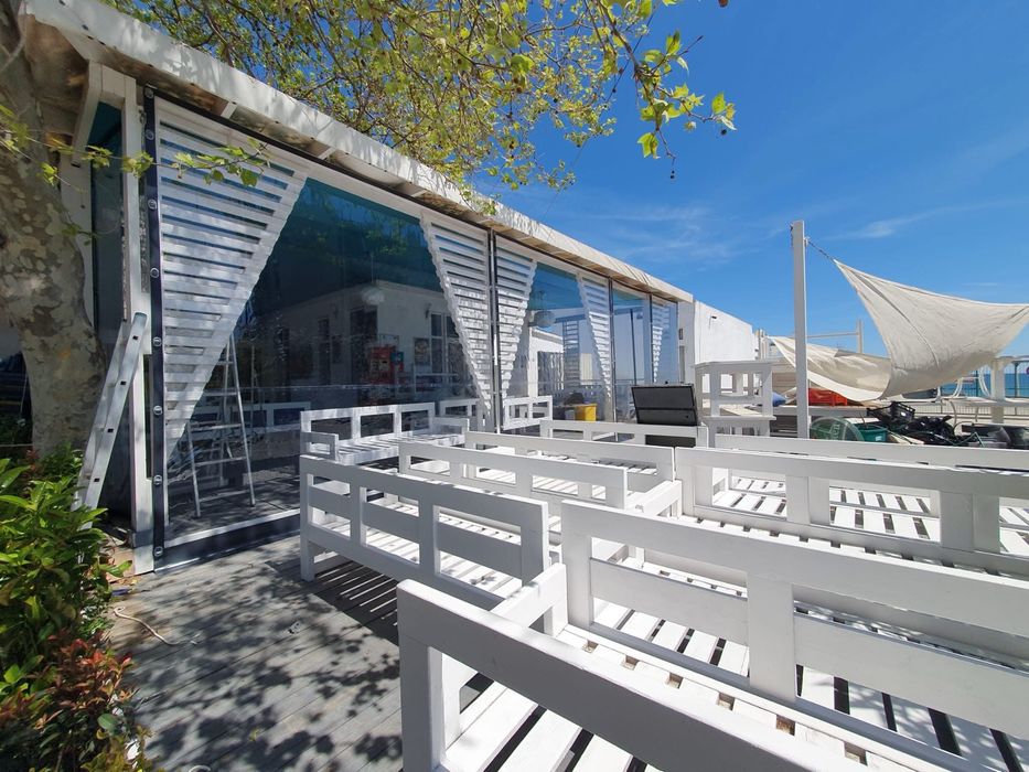 Folie PVC pentru închis balcoane/terase/foișoare