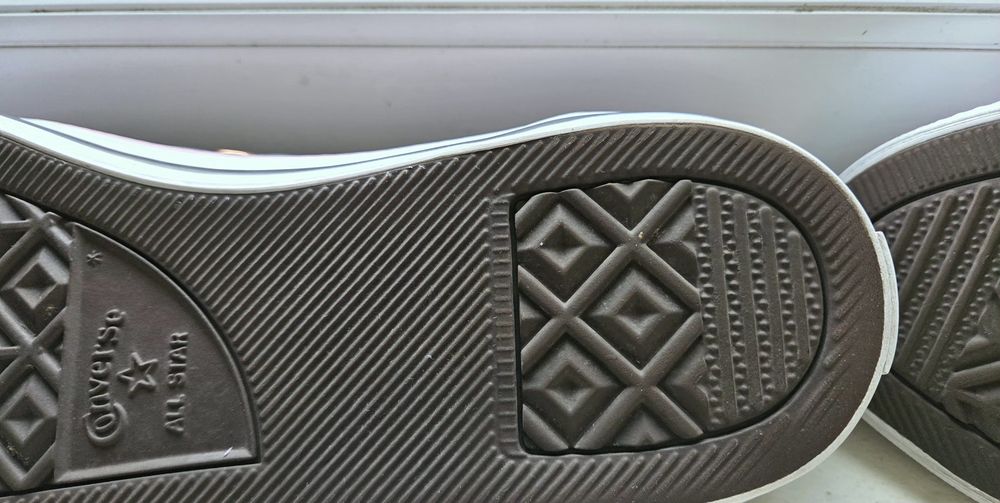 Teniși Converse damă