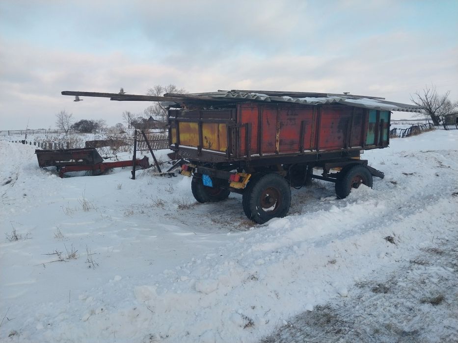Продам трактор с телегой