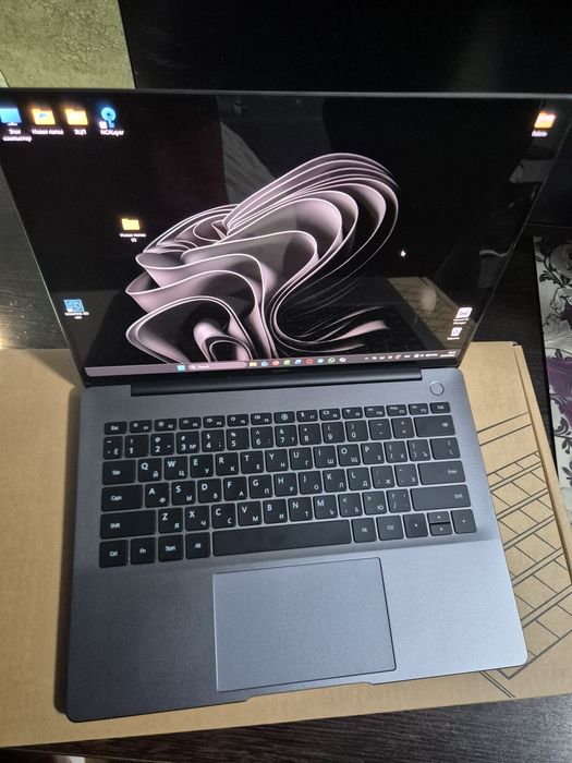 Ноутбук huawei matebook 14