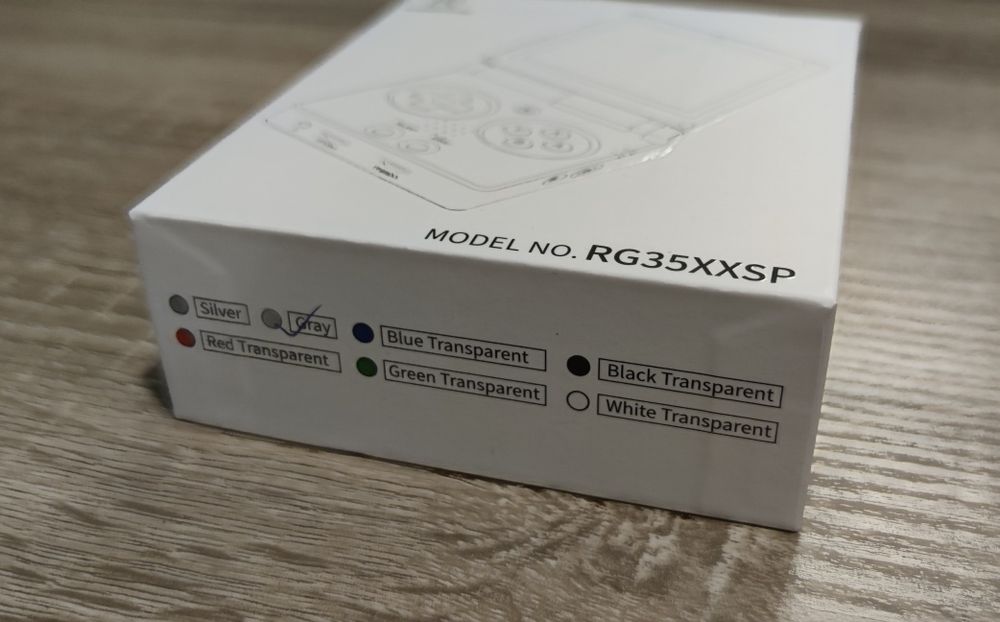 Anbernic RG35XXSP 3.5" IPS, 1 + 64 GB, Wi-Fi 5, BT 4.2, Linux - само разопакован
