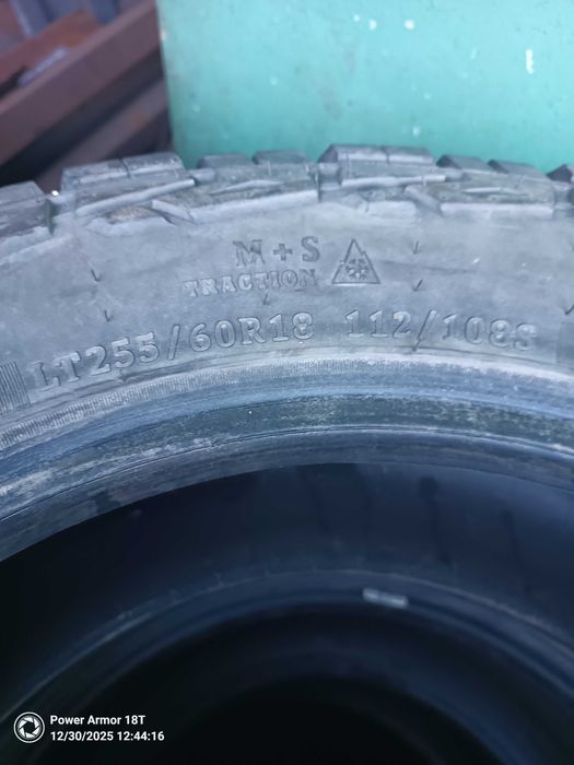 Офроуд гуми 255/60R18