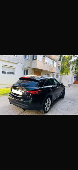 INFINITY  FX 3.0  V 6 Diesel  238 CP 2011 Automata
