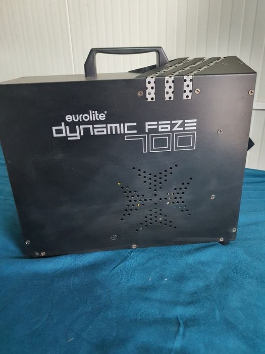 Mașină de Ceață / Fazer Eurolite Dynamic Faze 700