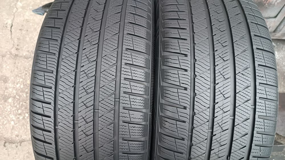 245/45/18 Vredestein