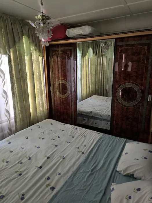 ДОМБРАБАД   7 хона 2-каватлик ховли жой ( Арзон нархкга )