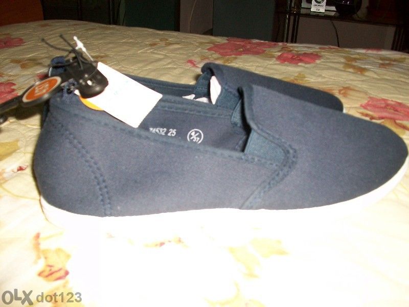 Спортни обувки сини