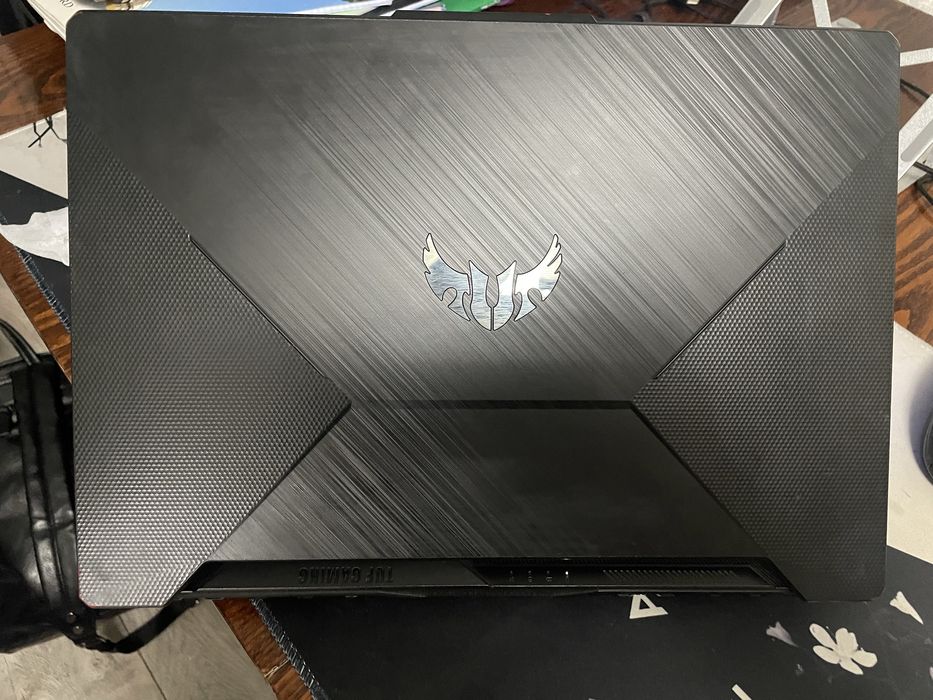 15.6’’Ноутбук Asus продам Asus Tuf gaming f15 FX506LHB-HN323 черный