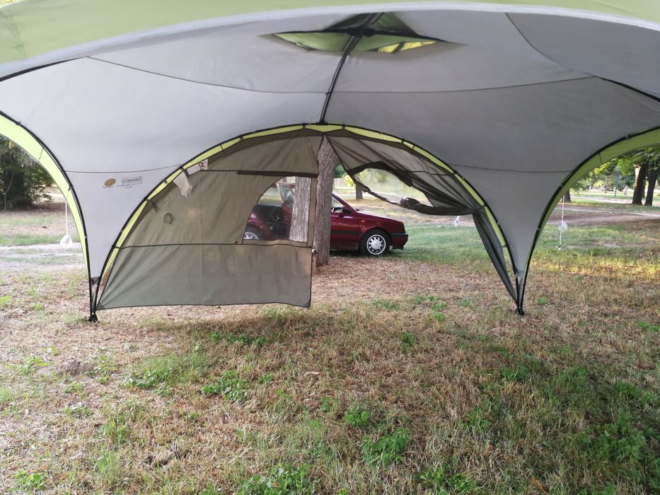 Шатра Coleman Event Shelter PRO