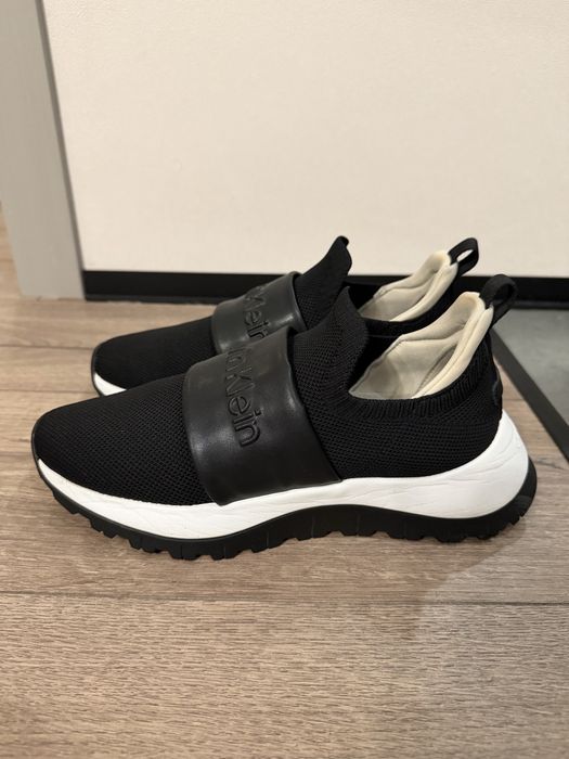 Продам слипоны Calvin Klein