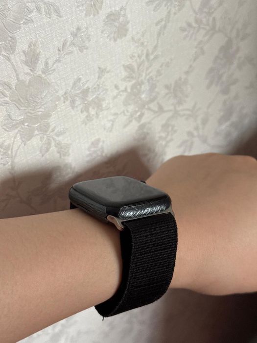 Продается Apple watch 8 серии