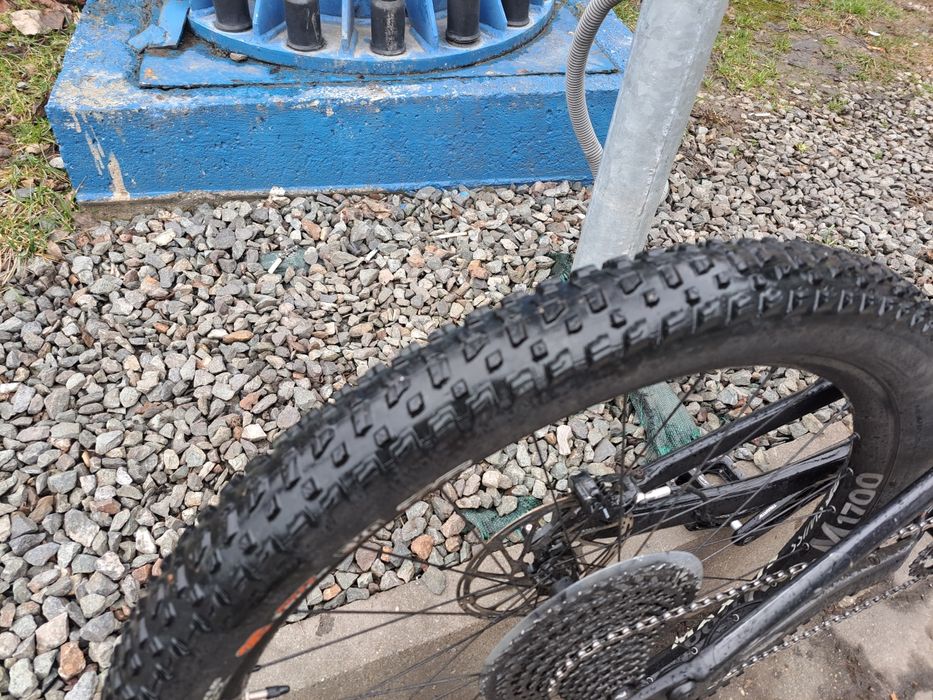 Vând bicicleta Canyon spectral