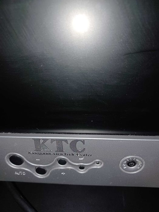 Монитор KTC 17 инча
