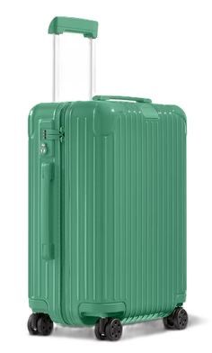 RIMOWA Essential — Gloss Green