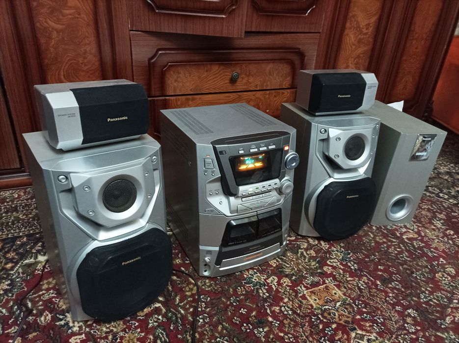 Panasonic sentr sotiladi