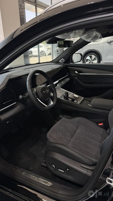 Geely Manjaro sotuvda