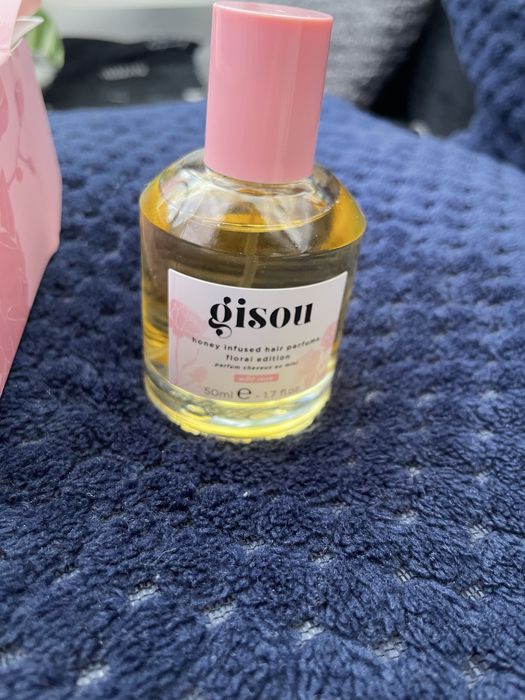 Parfum de par Gisou Wild rose