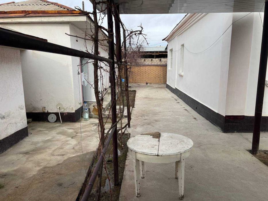 продается дом в центре