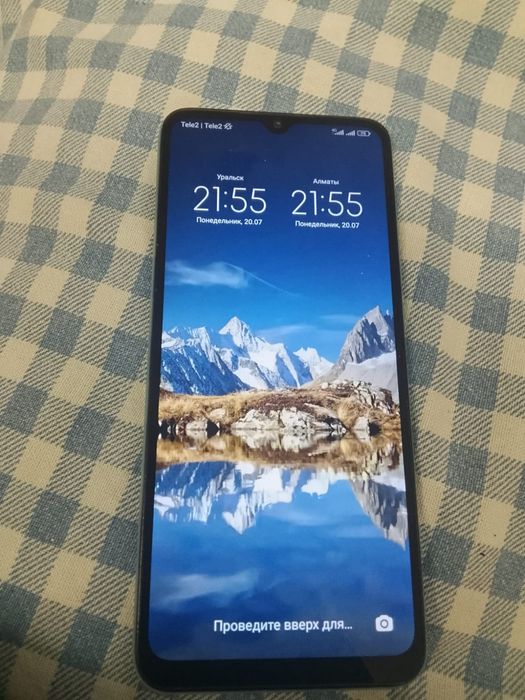 Продам телефон Poco C40 в хорошем состоянии.