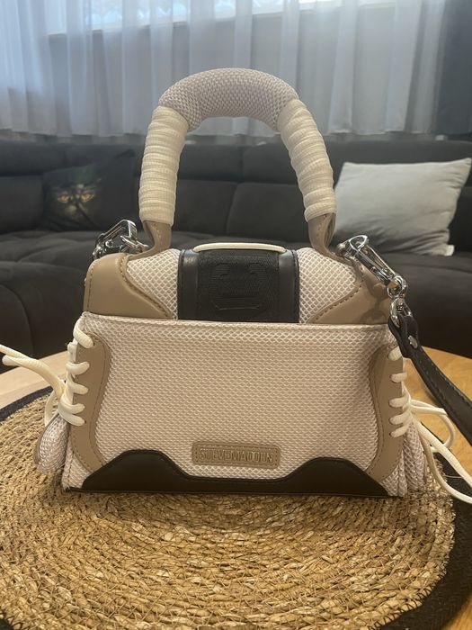 Чанта Steve Madden