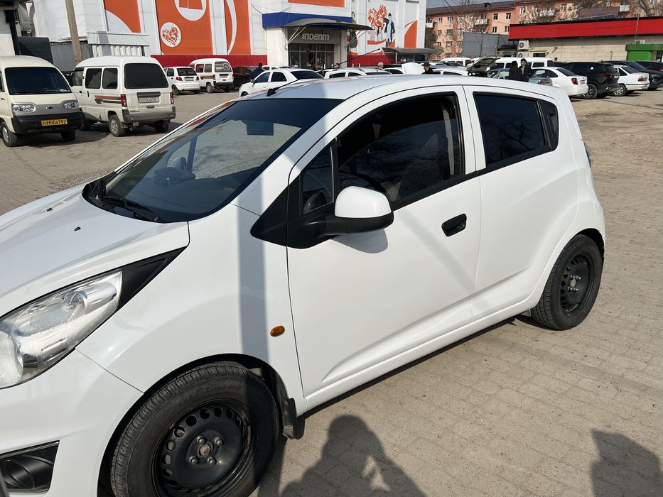 Chevrolet Spark 2010 — 2