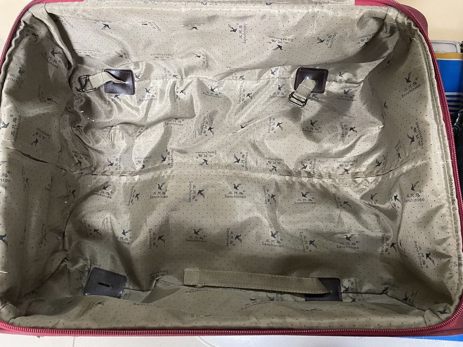 Чемоданы 5 тыс ГагаринаБасенова29