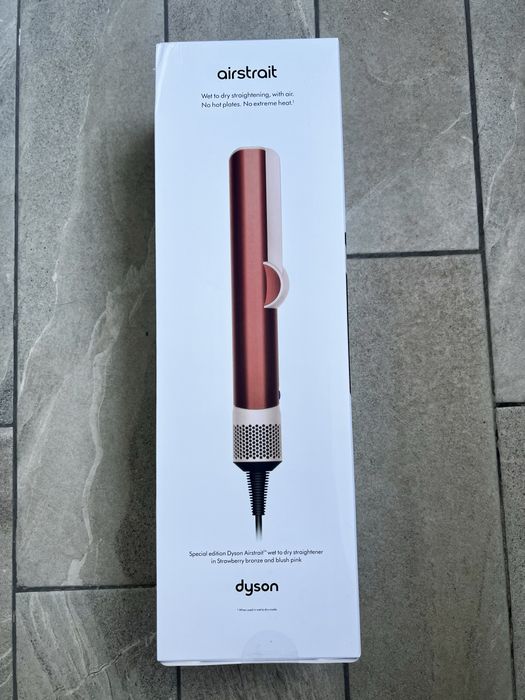 Dyson Airstrait cu Gift Box , Strawberry