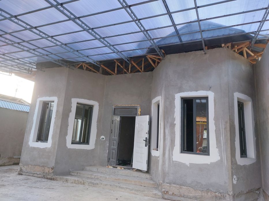 Ер участкаси 5 хонадан иборат