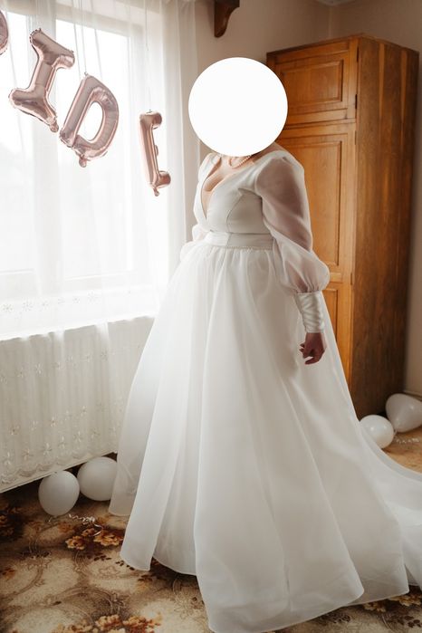 Vand rochie mireasa(marime mare)