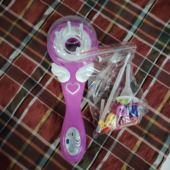 Уред за сплитане на коса