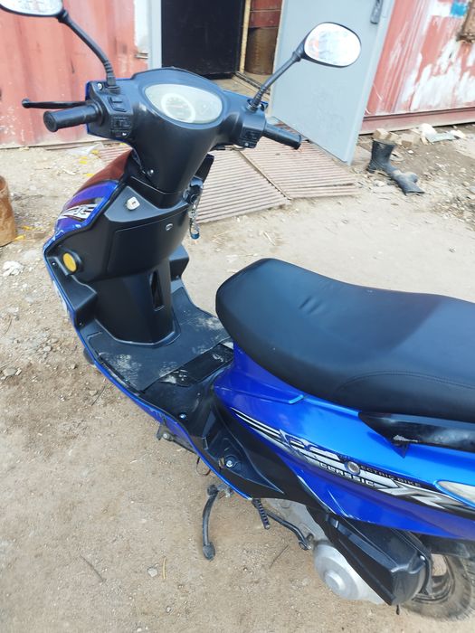 Мопед скутер 125 куб