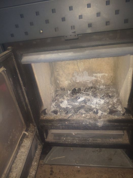 Vând termosemineu cu serpentina și pompa