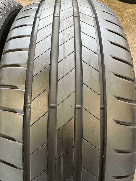SET 2 Anvelope Vara 235/55 R18 104T BRIDGESTONE Turanza T005 MO