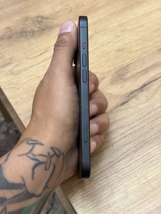 Iphone 15 128BG МНОГО ДОБЪР