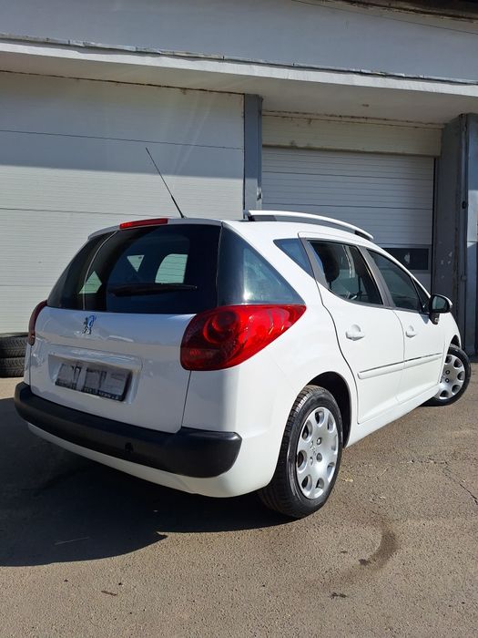 Peugeot 207 inmatriculat