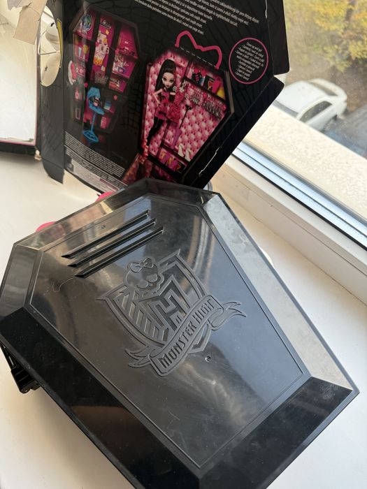 Monster HiGH гроб гордероб