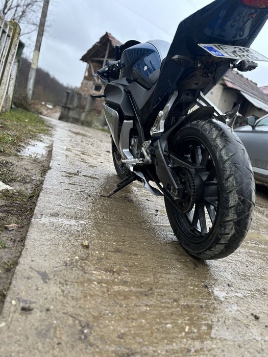 Vand Yamaha yzf r125 2015