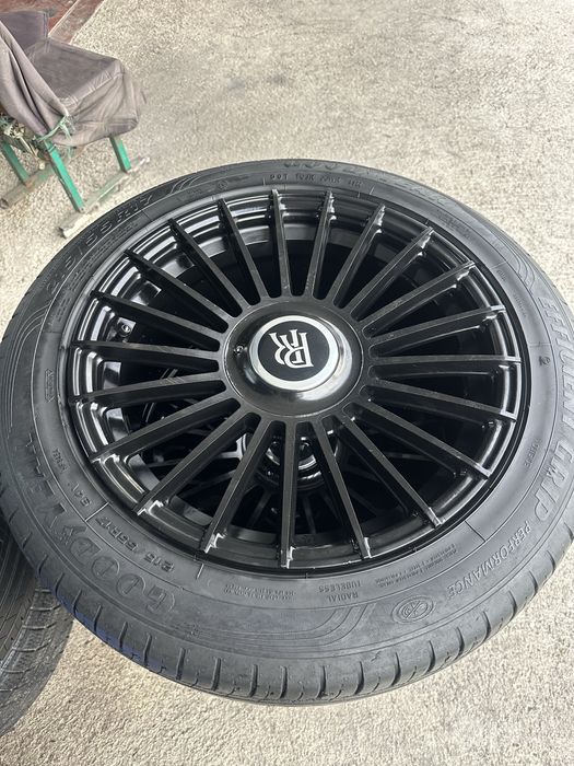 Rols roys r17 diska balon