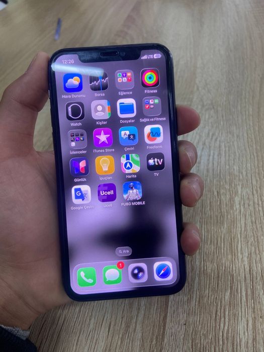 iphon 11 pro zor ishlidi