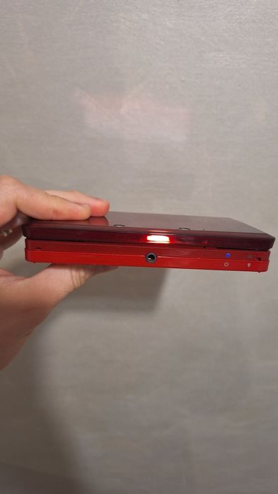 Nintendo 3DS,  Modat, 1500 jocuri, 20-în-1, gata de joacă + Online