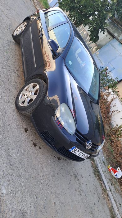 Golf 5 mai multe detalii la telefon