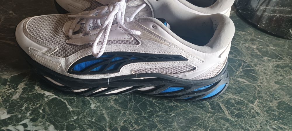 Adidasi puma exotek nitro