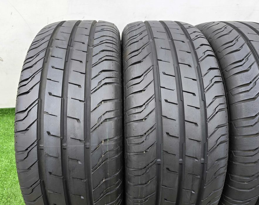 CONTINENTAL 225/55/17 C- бус НОВИ